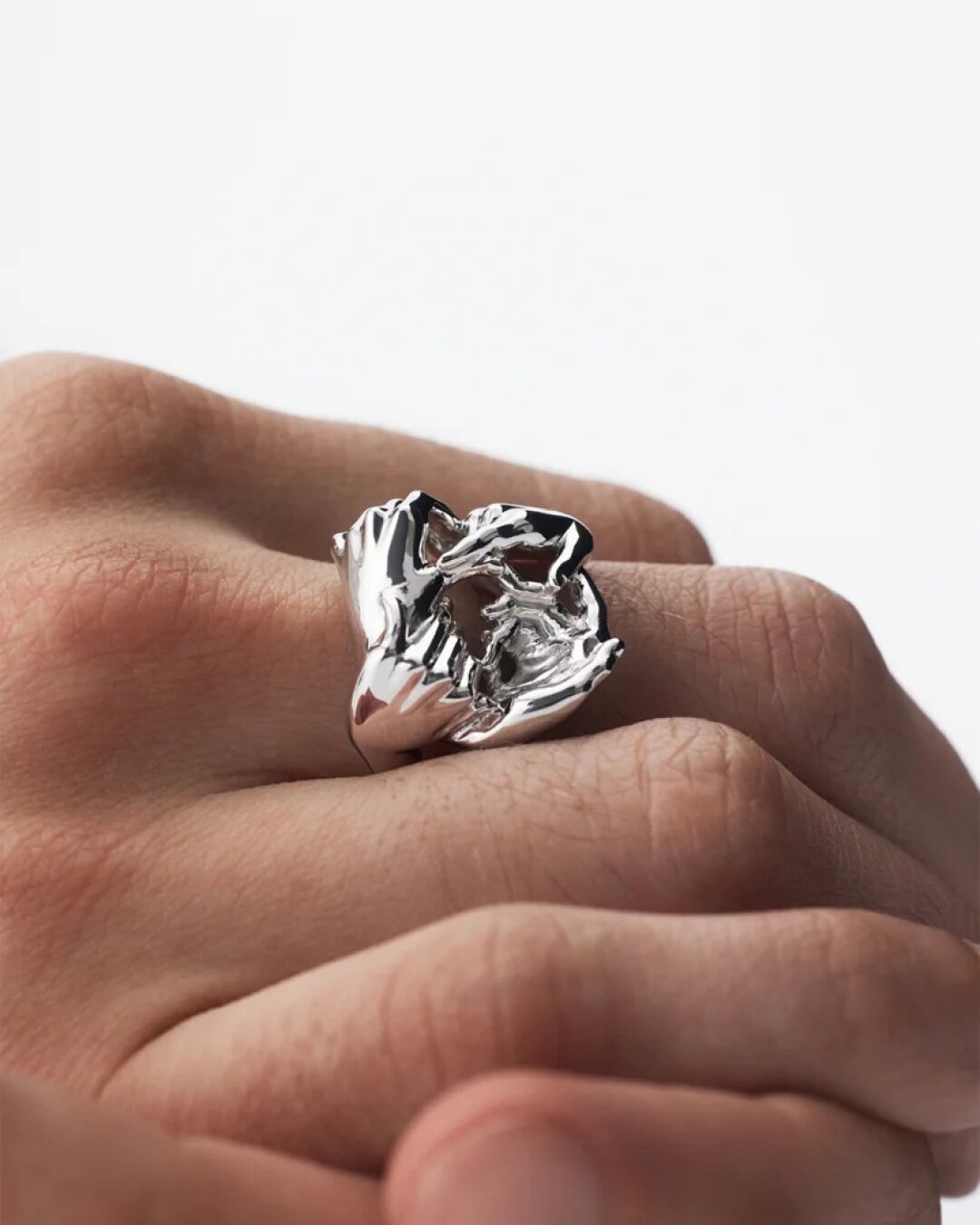 Кольцо Darkrain, 23 200 руб.