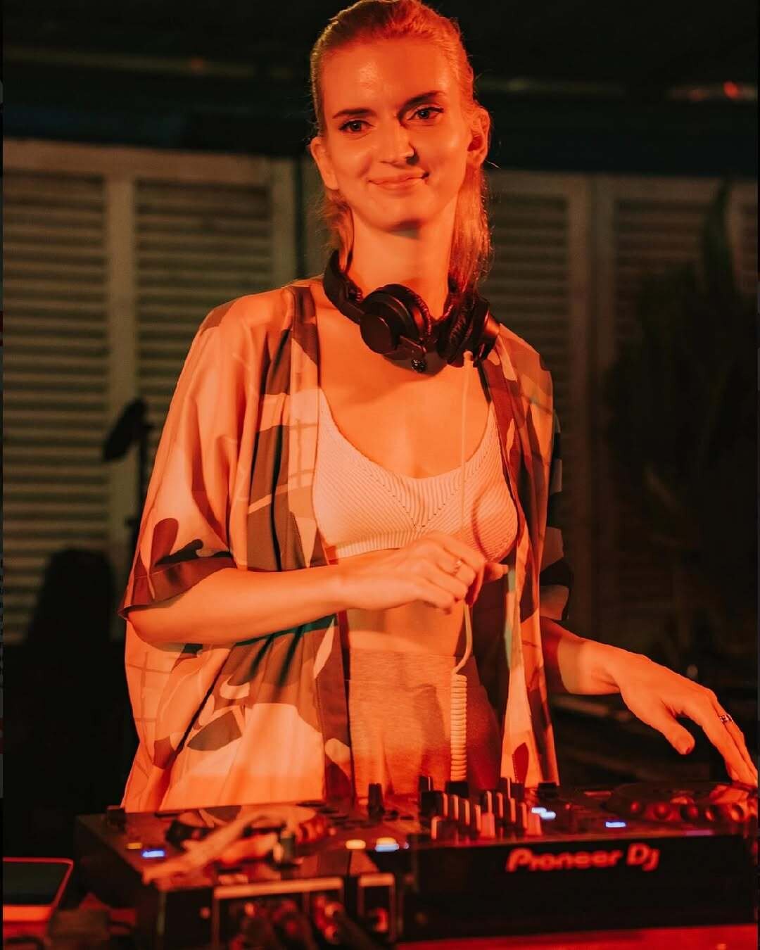 DJ Cocosova