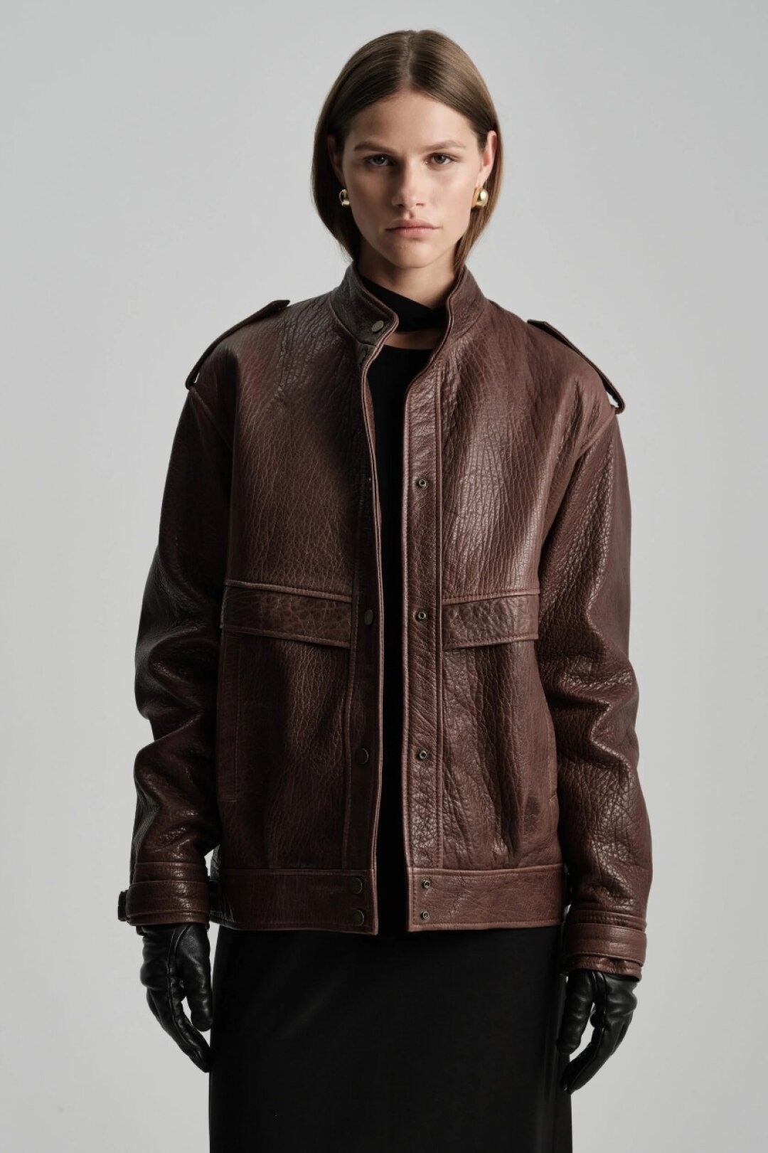 Кожаный бомбер Rockabi, 145 000 руб. 101 500 руб.