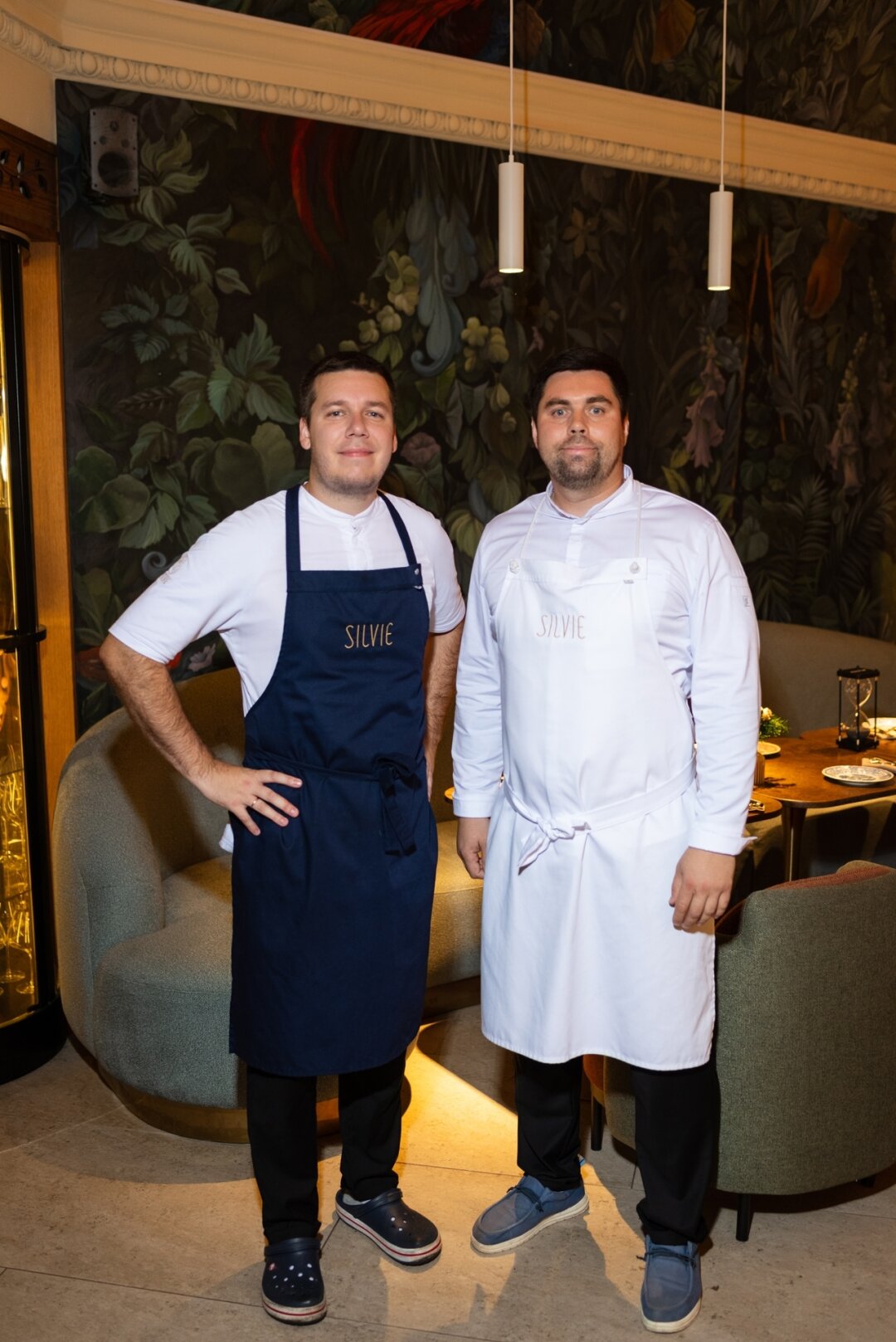 Шеф-повар ресторана Тимур Гатилов и бренд-шеф Николай Курнев