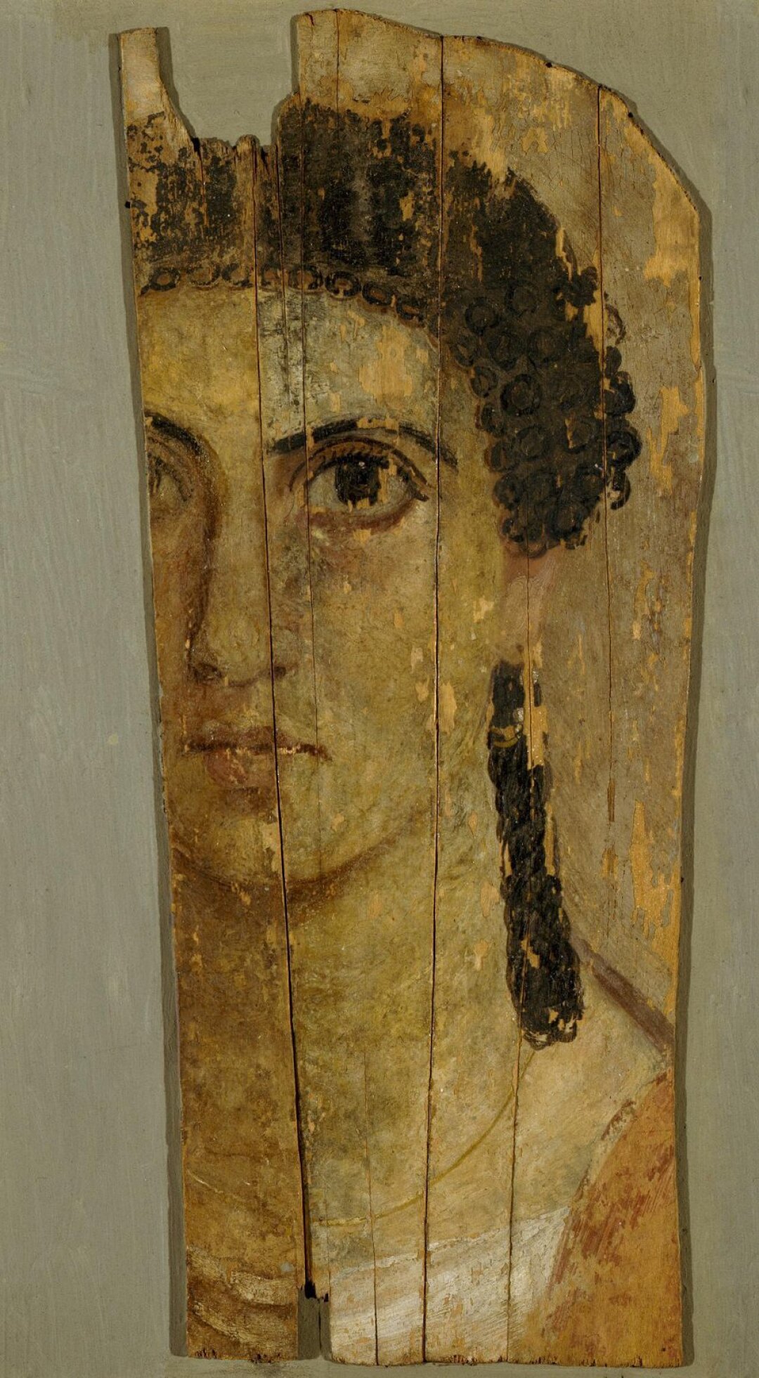 Портрет молодой женщины (четыре фрагмента фаюмского портрета). Вторая половина II века