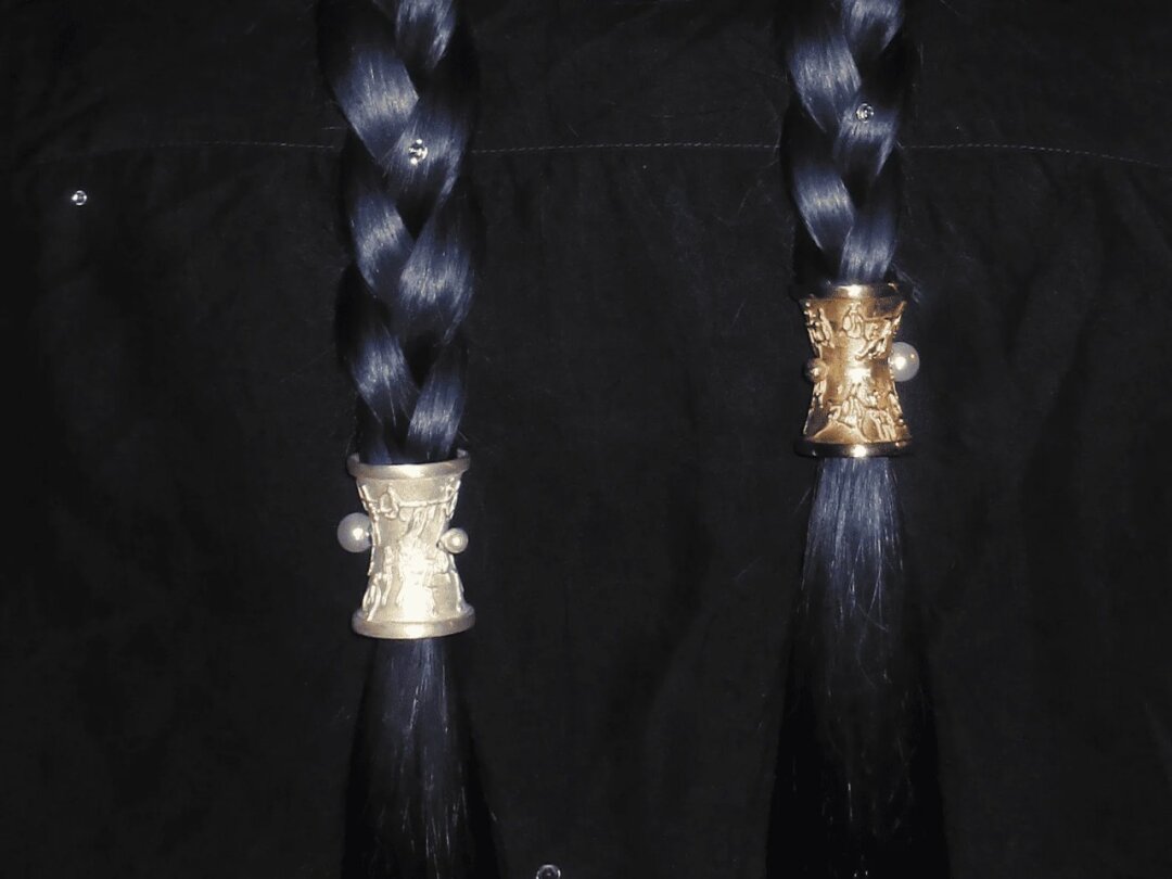 Накосник Black Form, 10 000 руб.