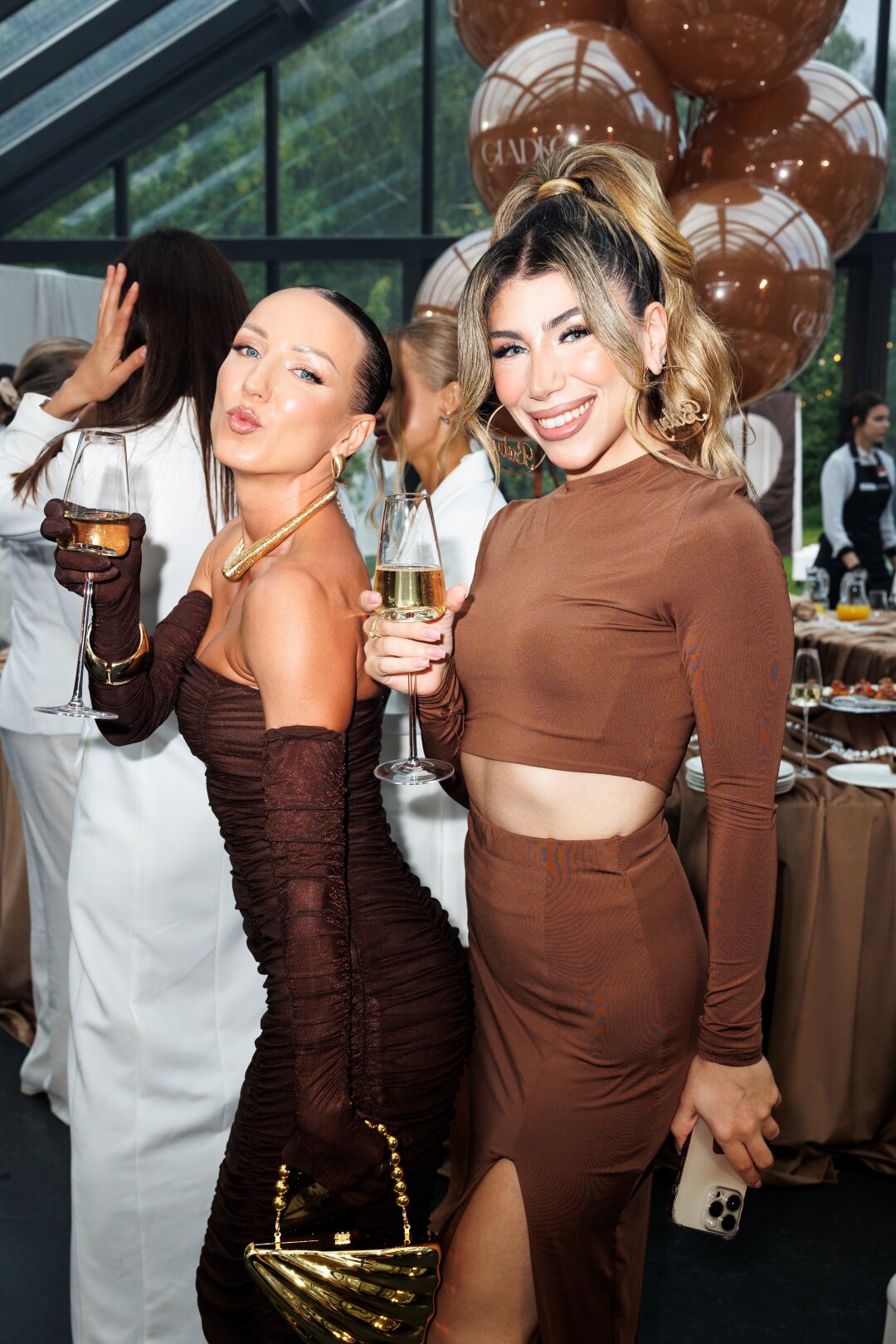 Светлана Горбатенко и Кристина Испирян