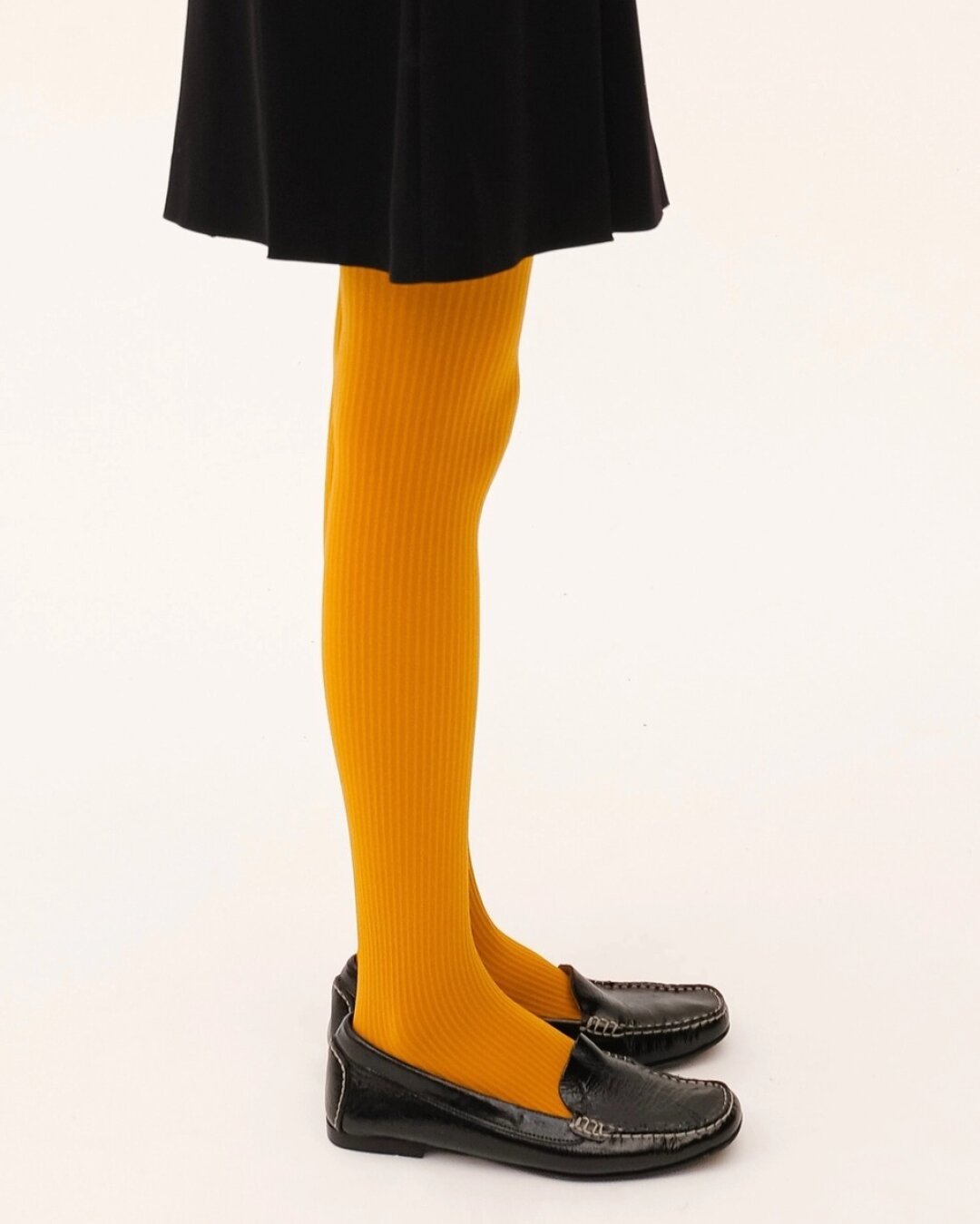 Колготки Radvga, 1 890 руб.