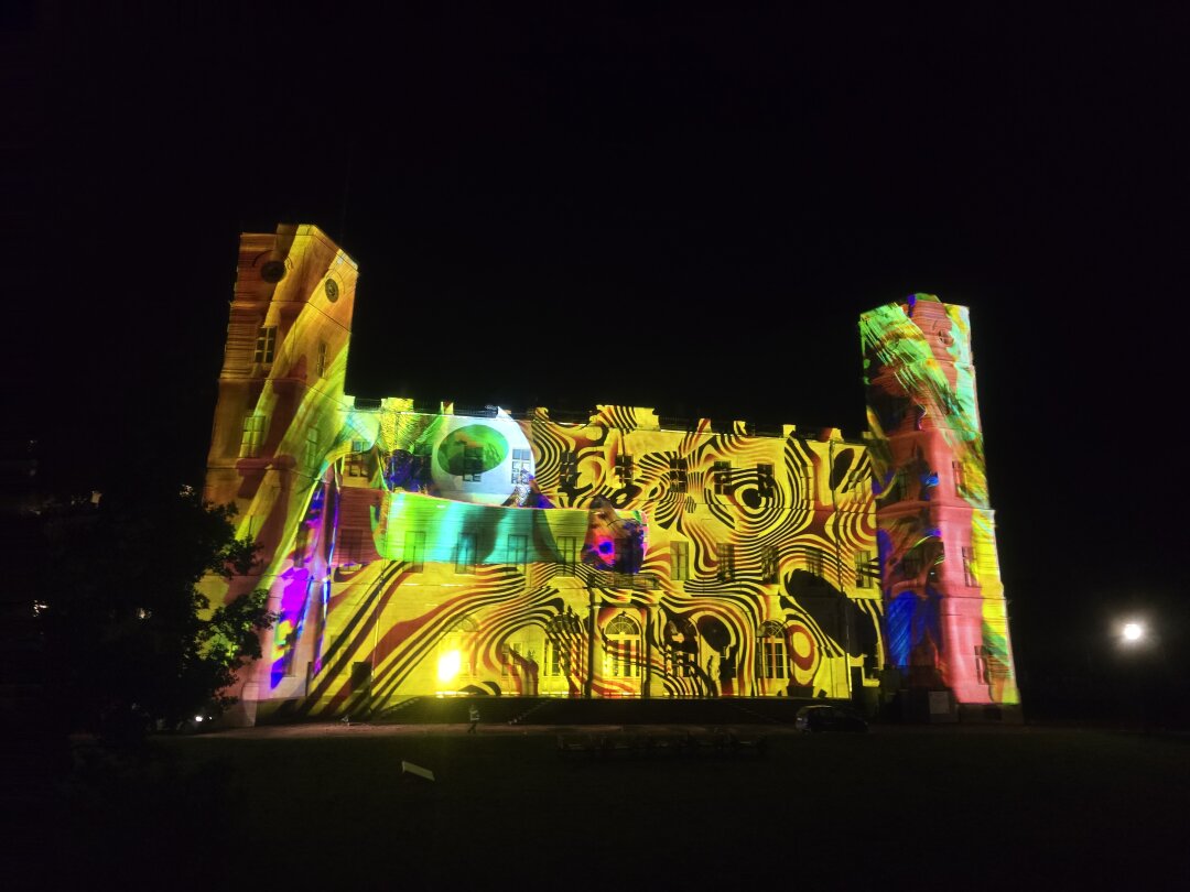 Свет из скорлупы