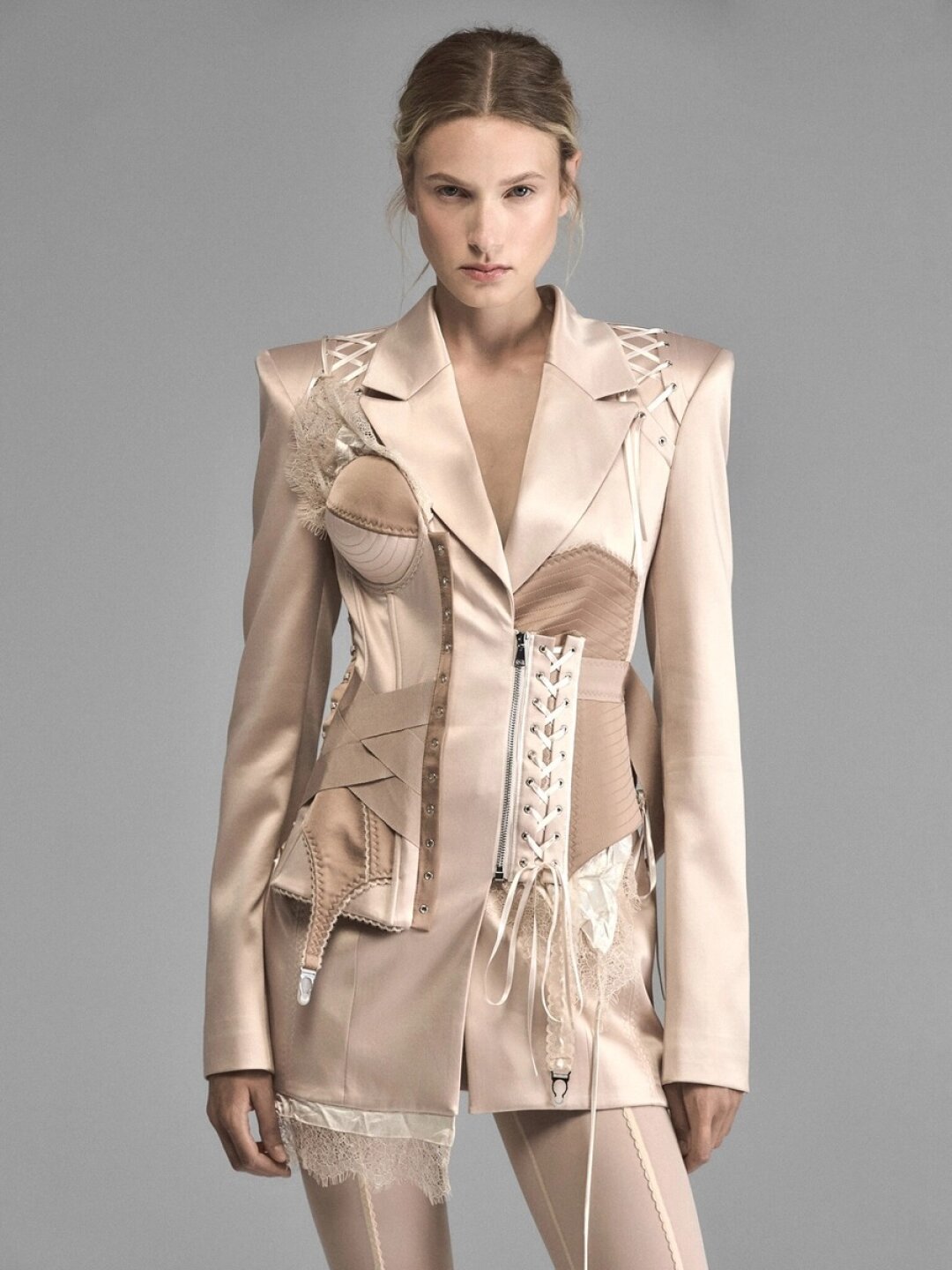 Жакет Daniil Antsiferov, 155 000 руб.