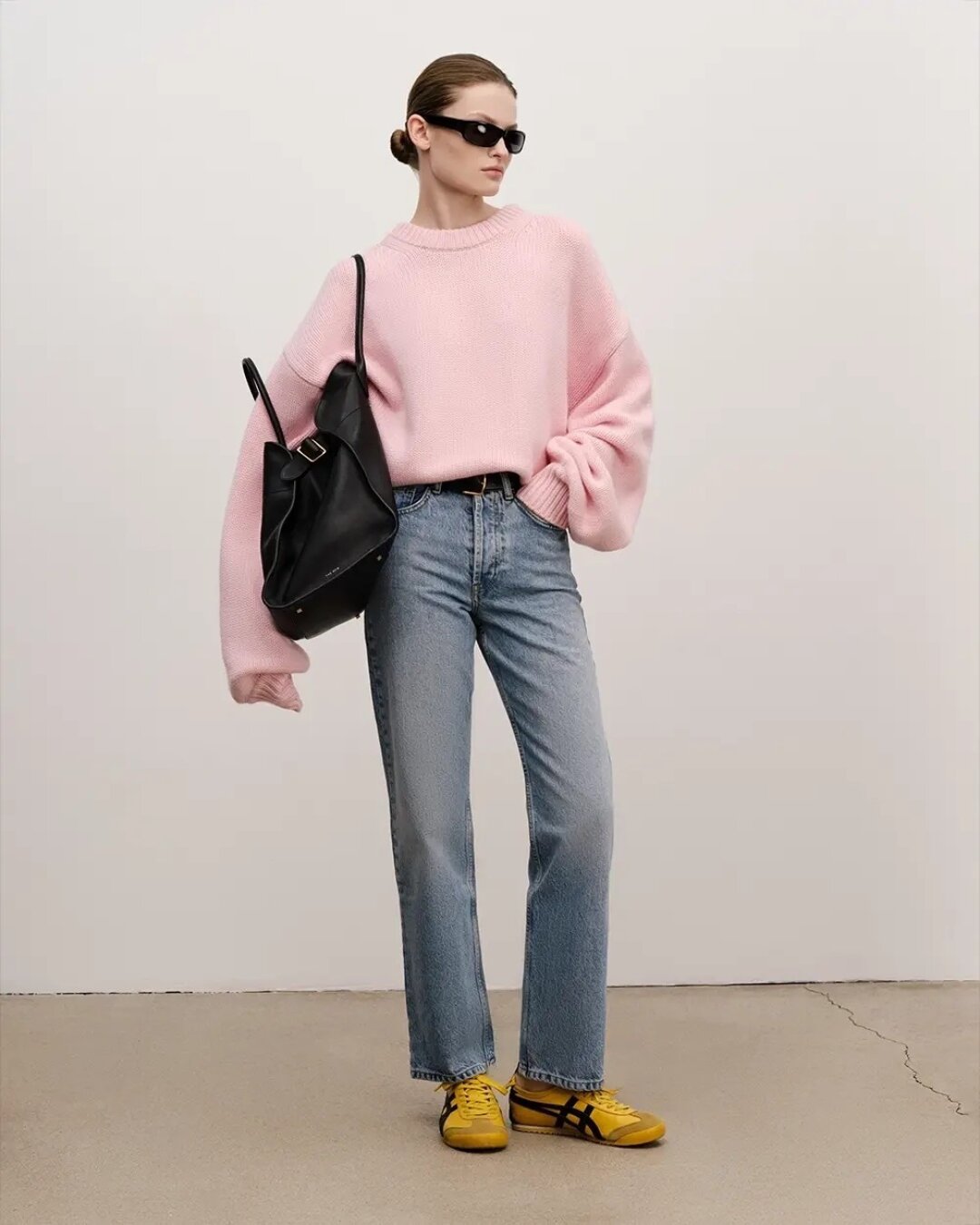 Pervert, 50 000 руб.