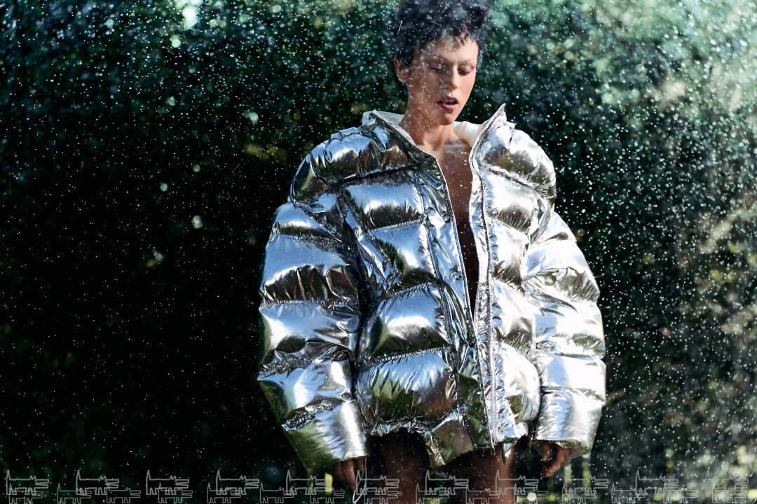 На Кате: пуховик VETEMENTS, SV77, Ultima Яндекс Маркет