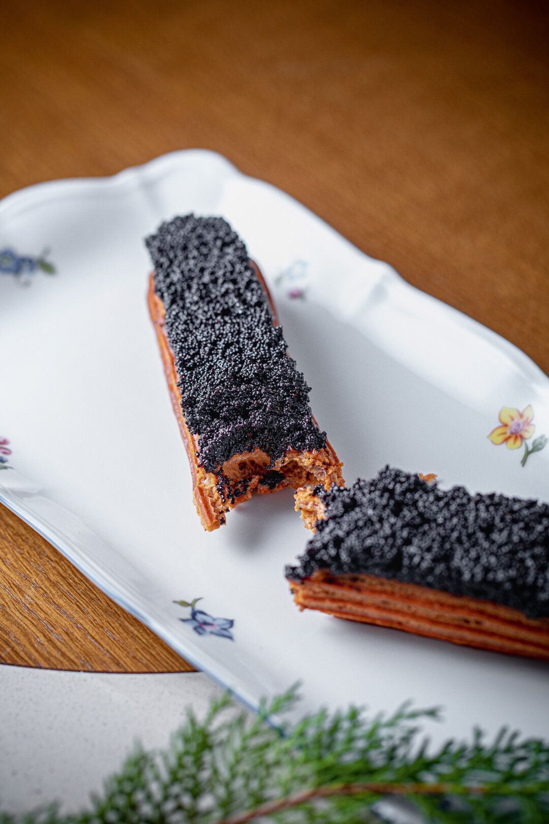 Длина ультрамакового эклера составляет 22 сантиметра