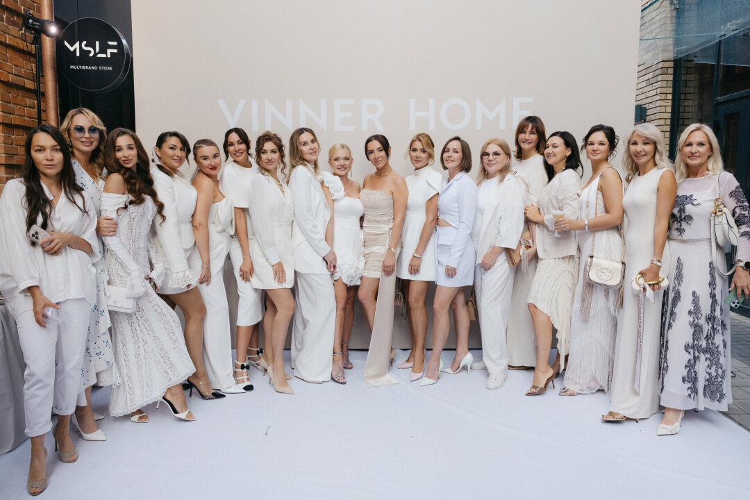 Оксана Мунирова, Елена Санникова, Елизавета Стеценко, Диляра Агеева, Наталья Салахова, Антонина Санникова, Людмила Островская, Луиза Гареева, Леся