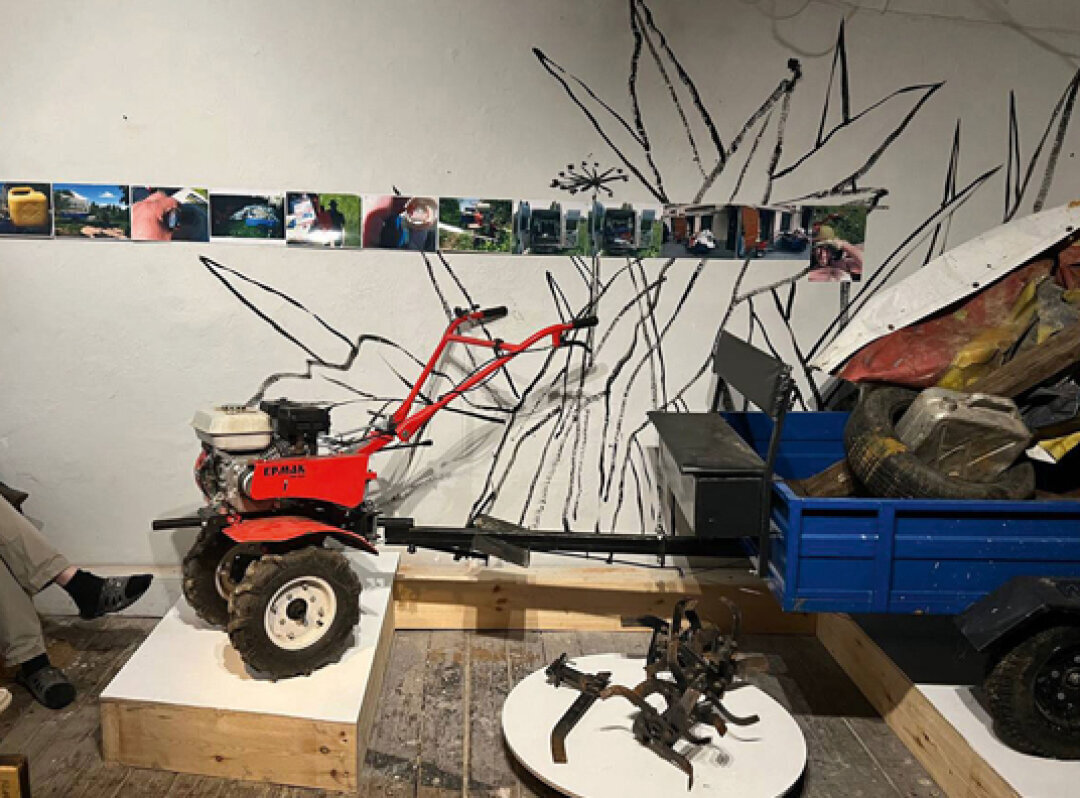 Иван Чемакин. Инсталляция «Антропшино Машина» в НеНеМу