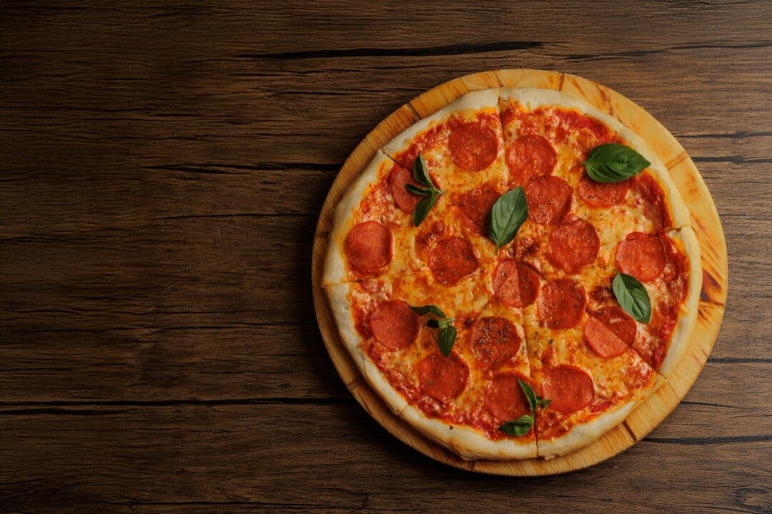 Пицца "Пеперони"
 Пицца "Пеперони"