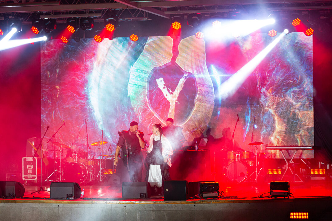 Выступление башкирской фолк-группы Ay Yola