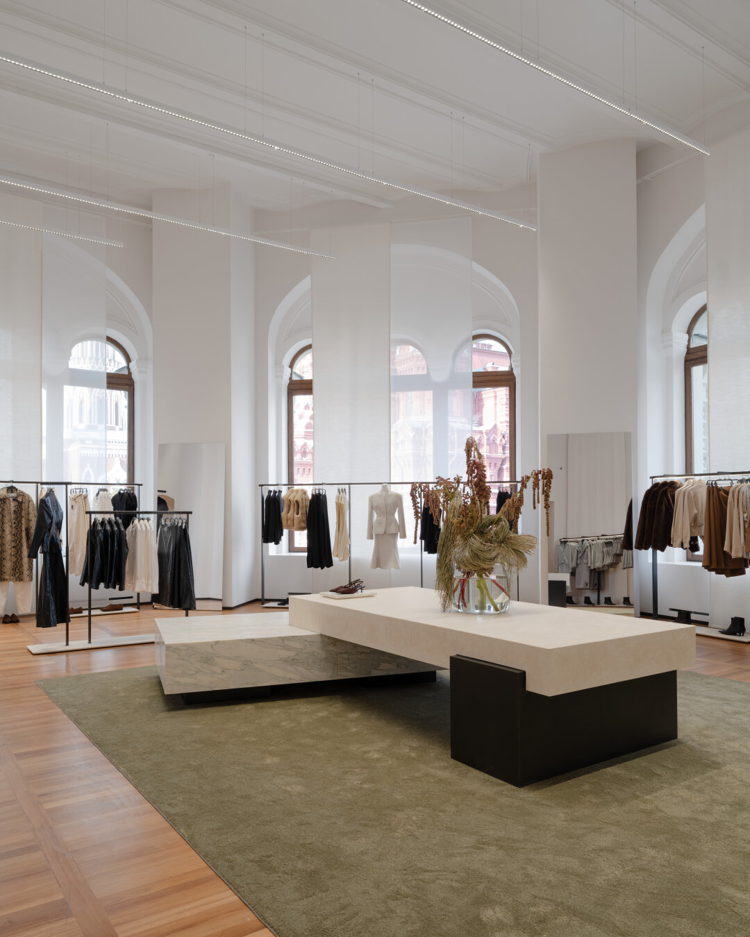 Флагманский магазин Lime в ГУМе