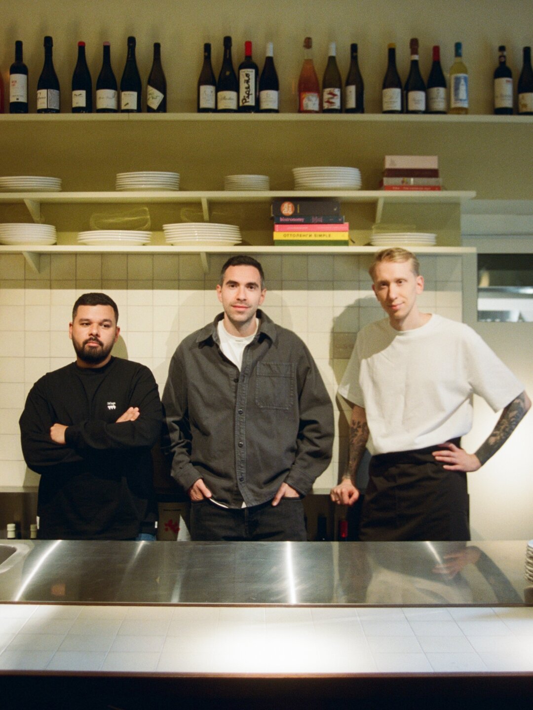 Анри Бер, Стивен Шарма, Роман Киселев