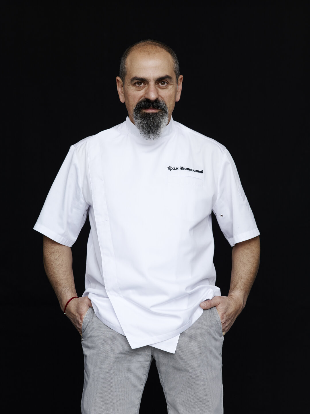 Арам Мнацаканов