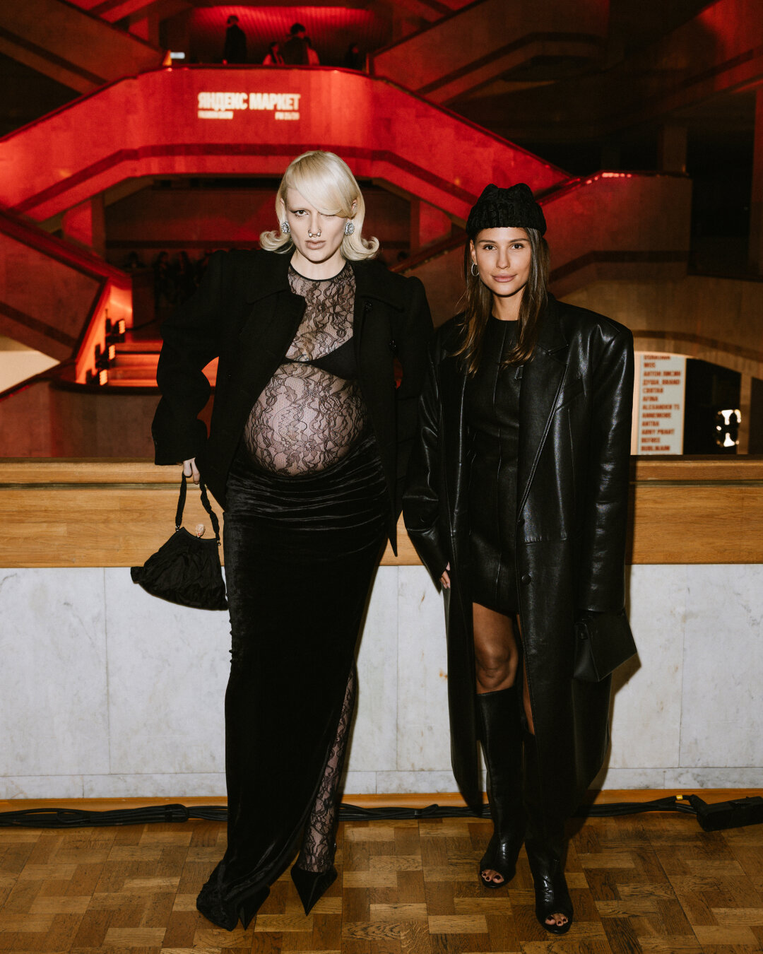 Ольга Рузакова, Вика Салават