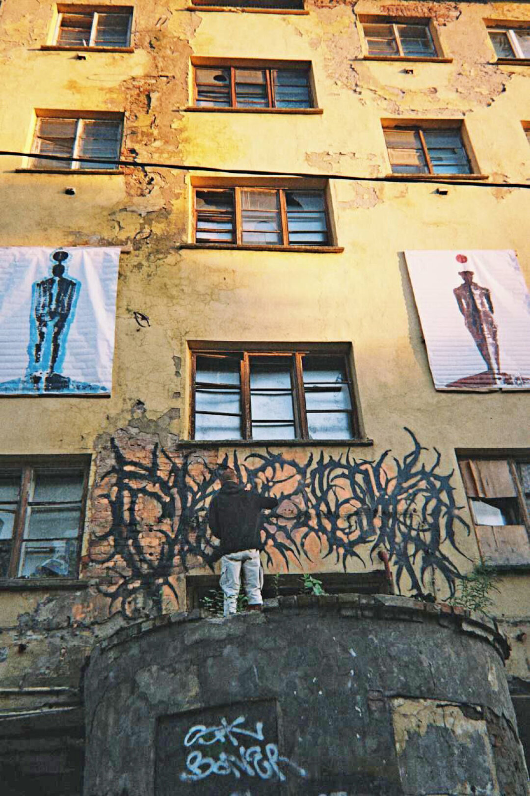 Анна Седова, из серии «Идолы и ключи», 2021. «Двор культуры»