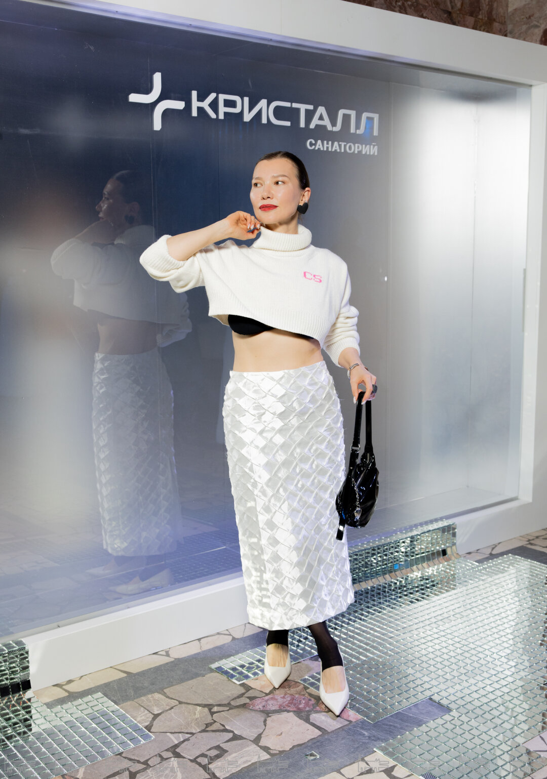 Лена Голова