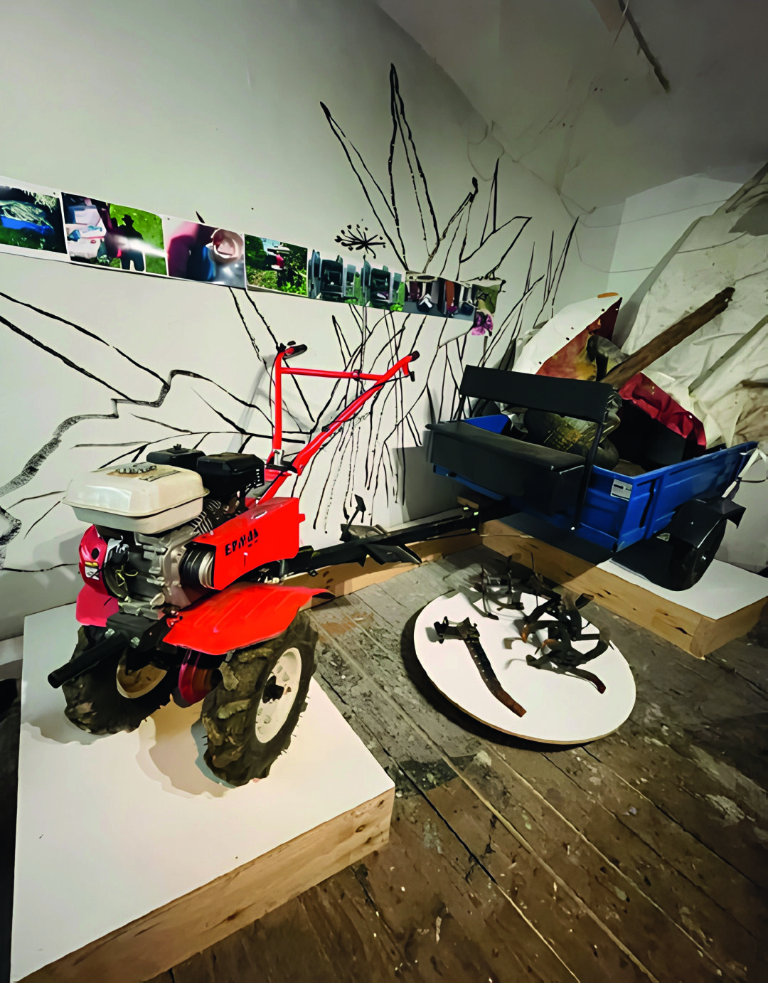 Выставка Ивана Чемакина «Антропшино Машина» в НеНеМу. 2024