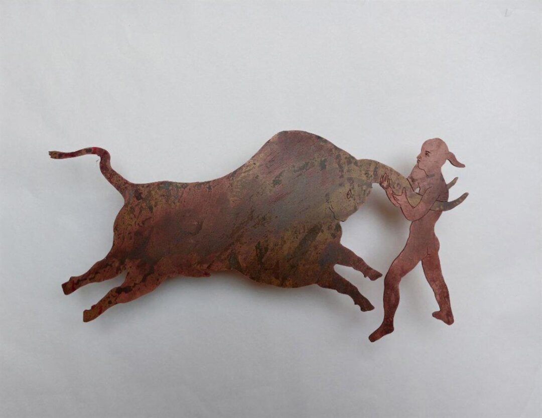 Полина Уварова. «Игры с быком». Латунь, выпиловка, гравировка, травление, пайка. 2024