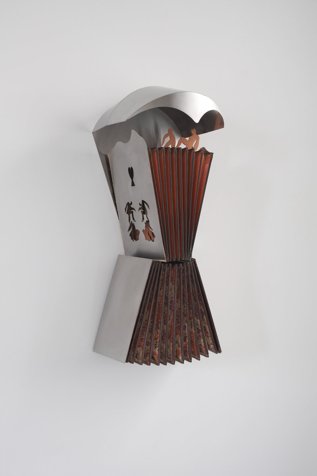 Анастасия Антипова. ≪Зеркало с полотенцем≫. 2024