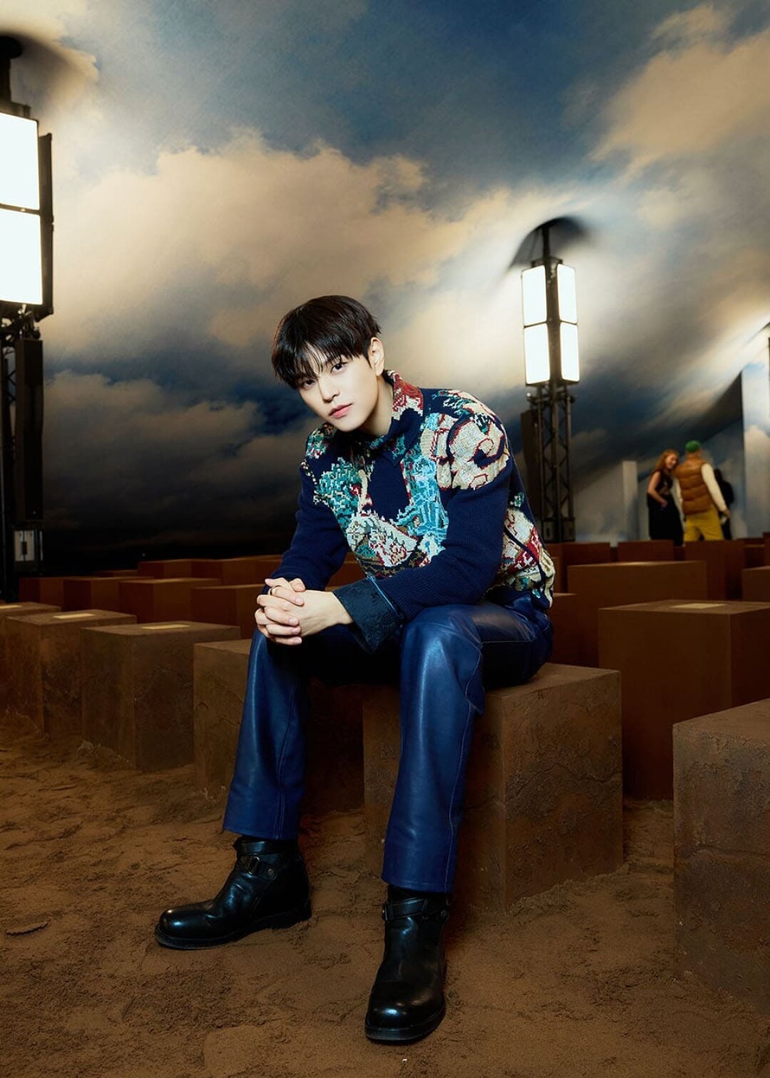 Мембер группы Stray Kids Сынмин на показе Burberry