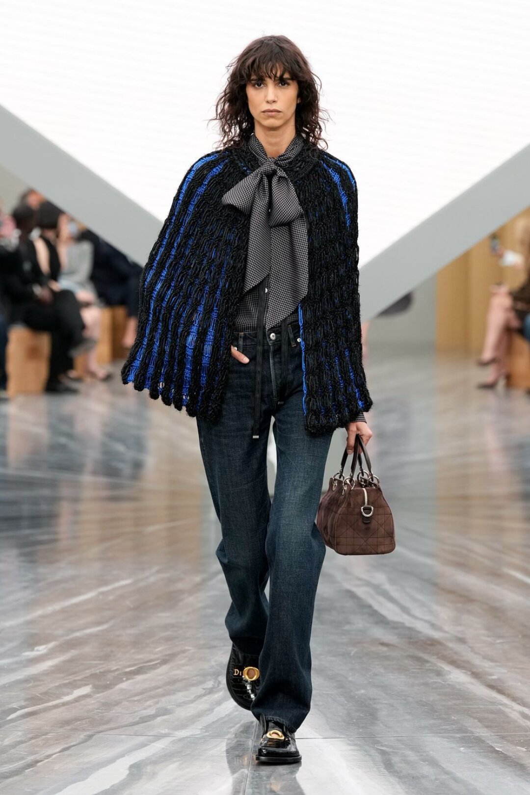 Кейп — база Dior эры Джонатана Андерсона