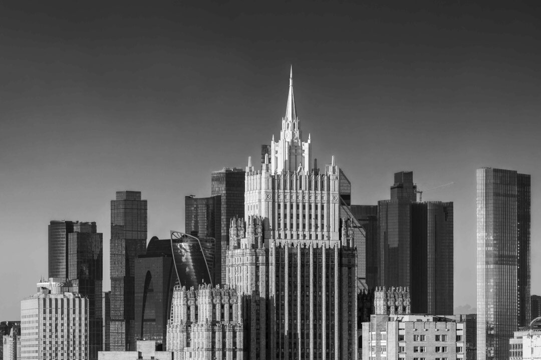 Михаил Розанов. Из серии «Город». 2023