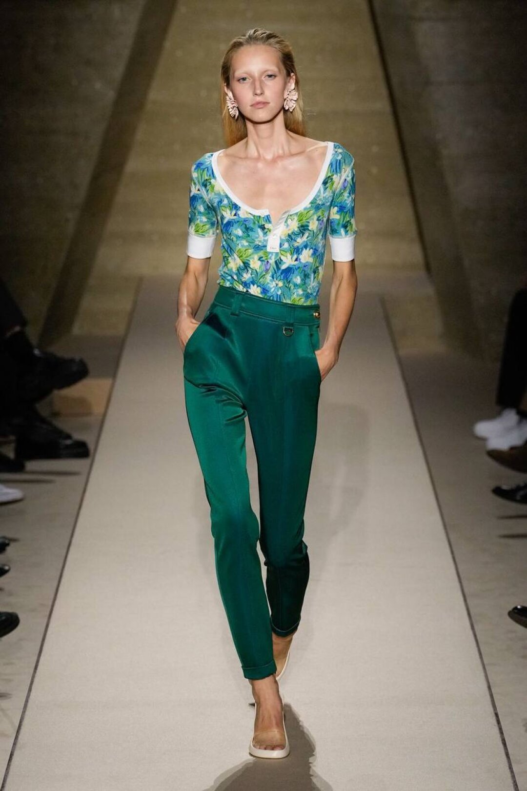 Камбэк сезона — разноцветные брюки-скинни (берем?)