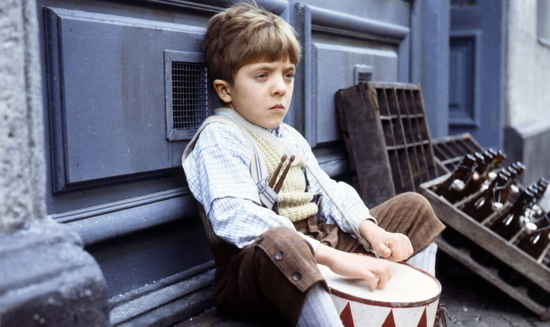 Фильм "Жестяной барабан" 1979 года