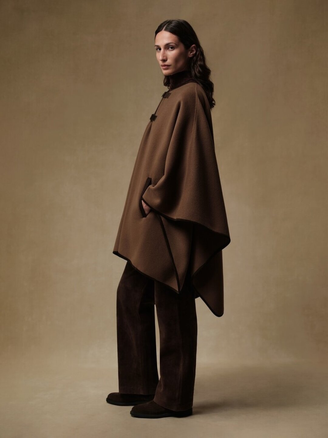 12Storeez, 65 000 руб.