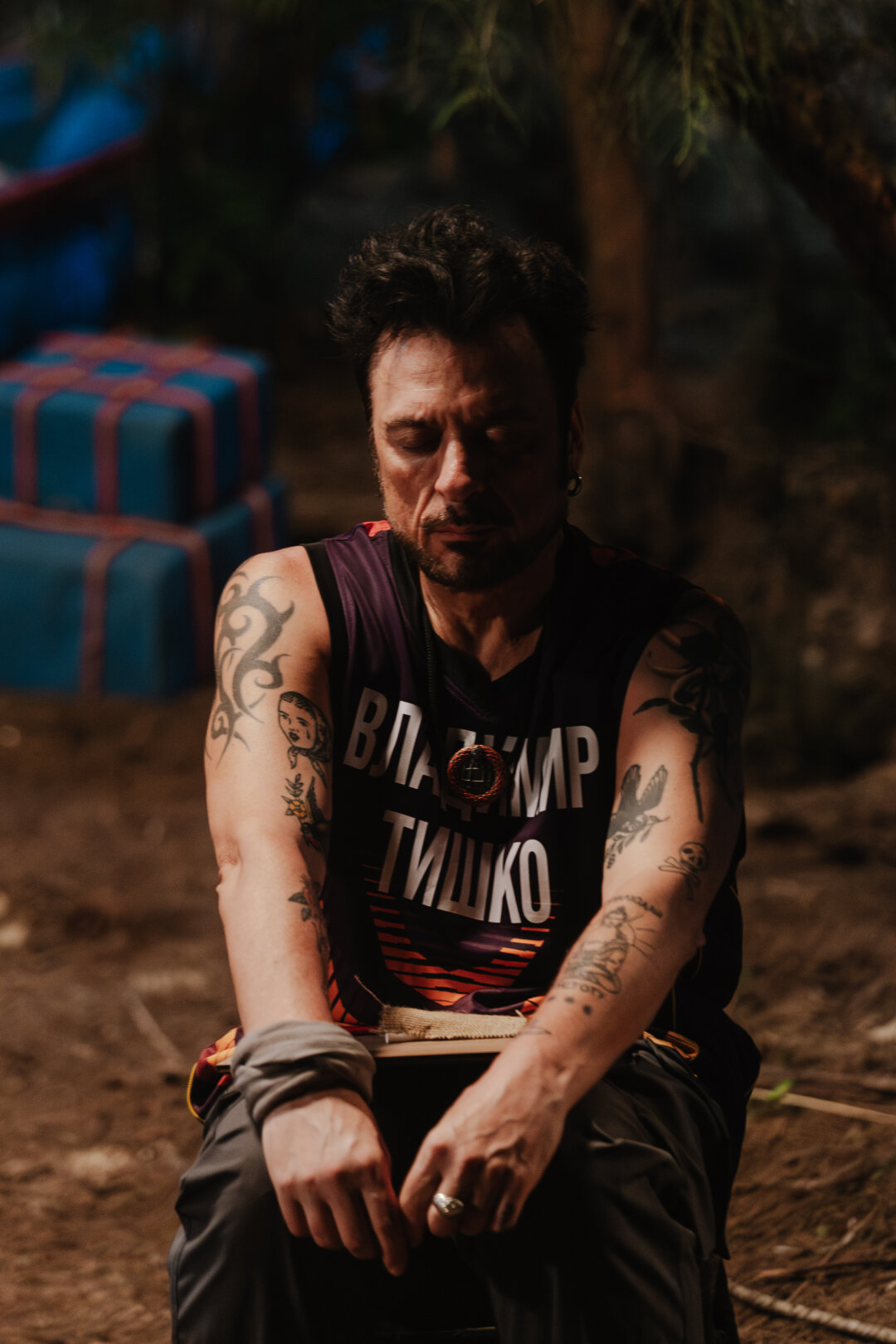 Владимир Тишко в шоу «Выживалити. Змееловы»