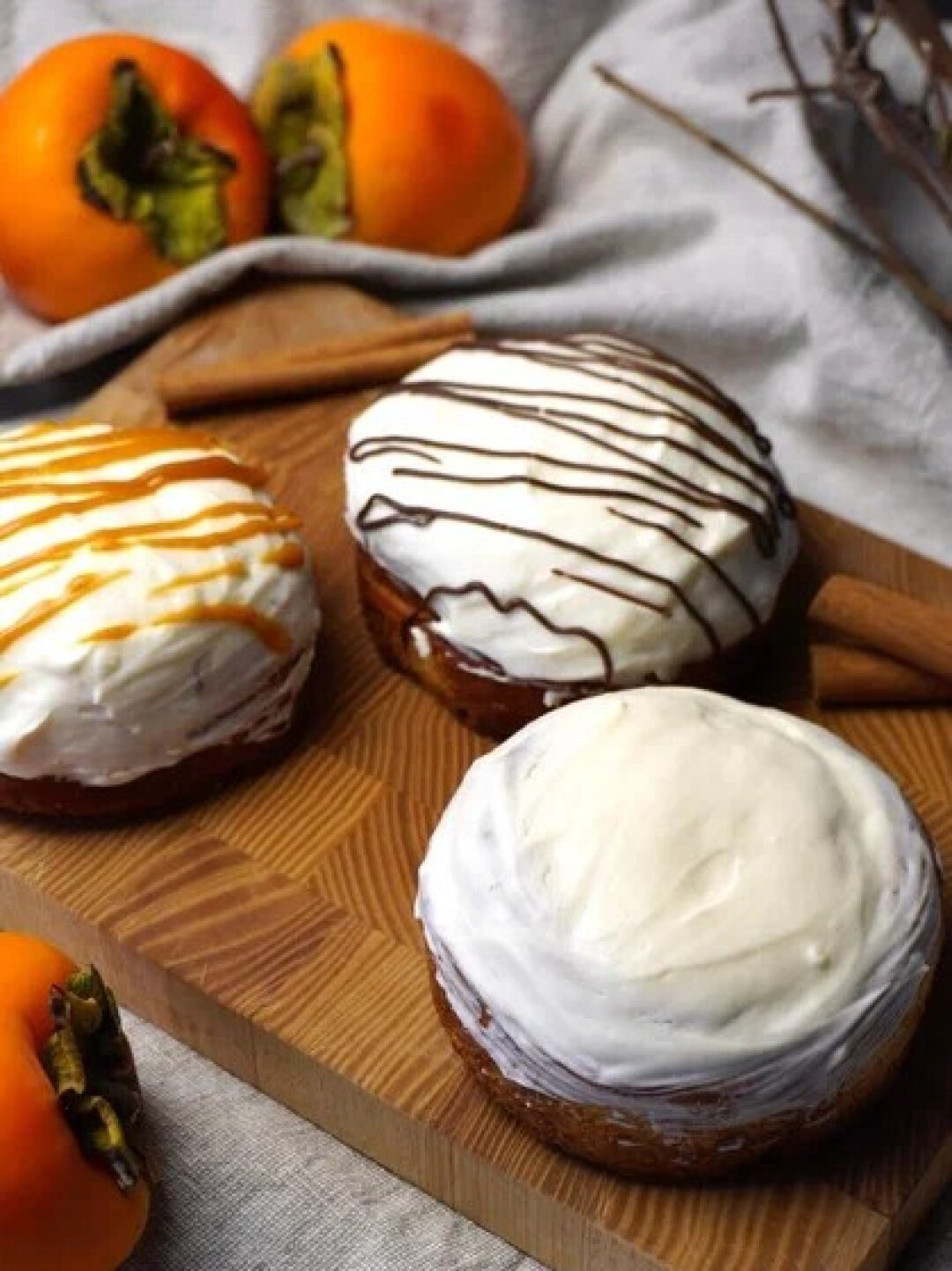 Синнабоны с корицей из «Чили»