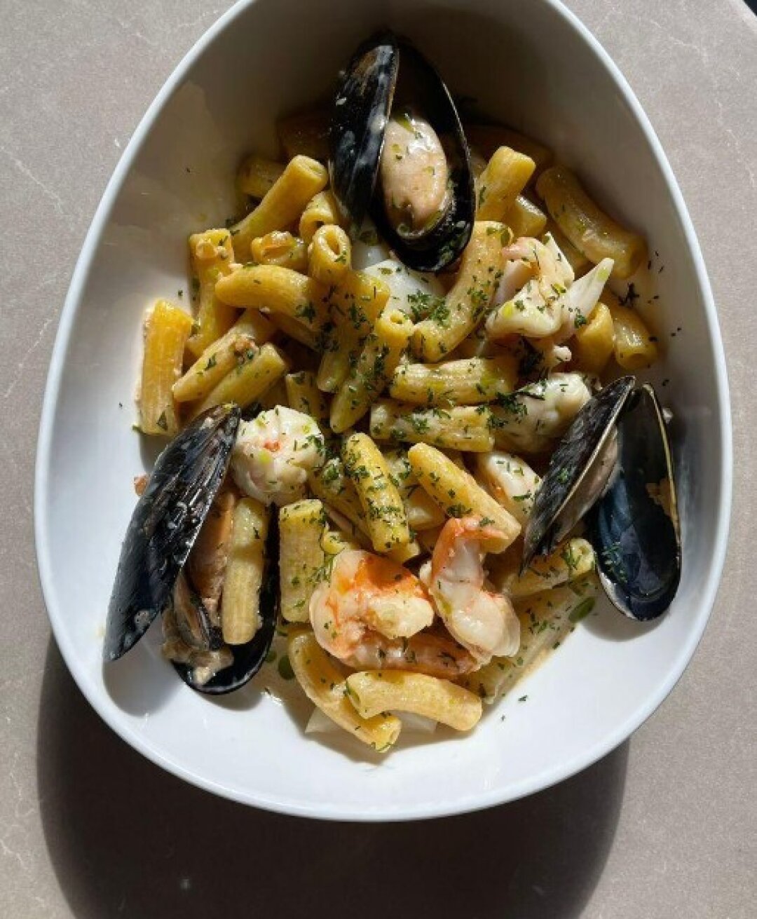 Паста с морепродуктами в ресторане «Настроение»