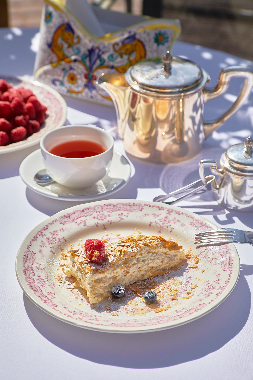 Наполеон с двумя видами крема