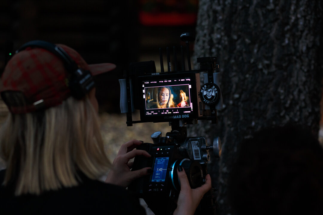 Зоя Бербер на съемках фильма «Маша и Медведи»