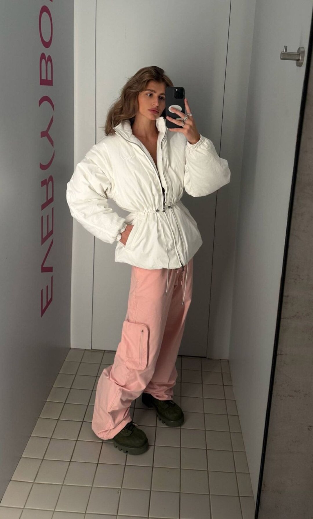 IRNBY, 24 990 руб.