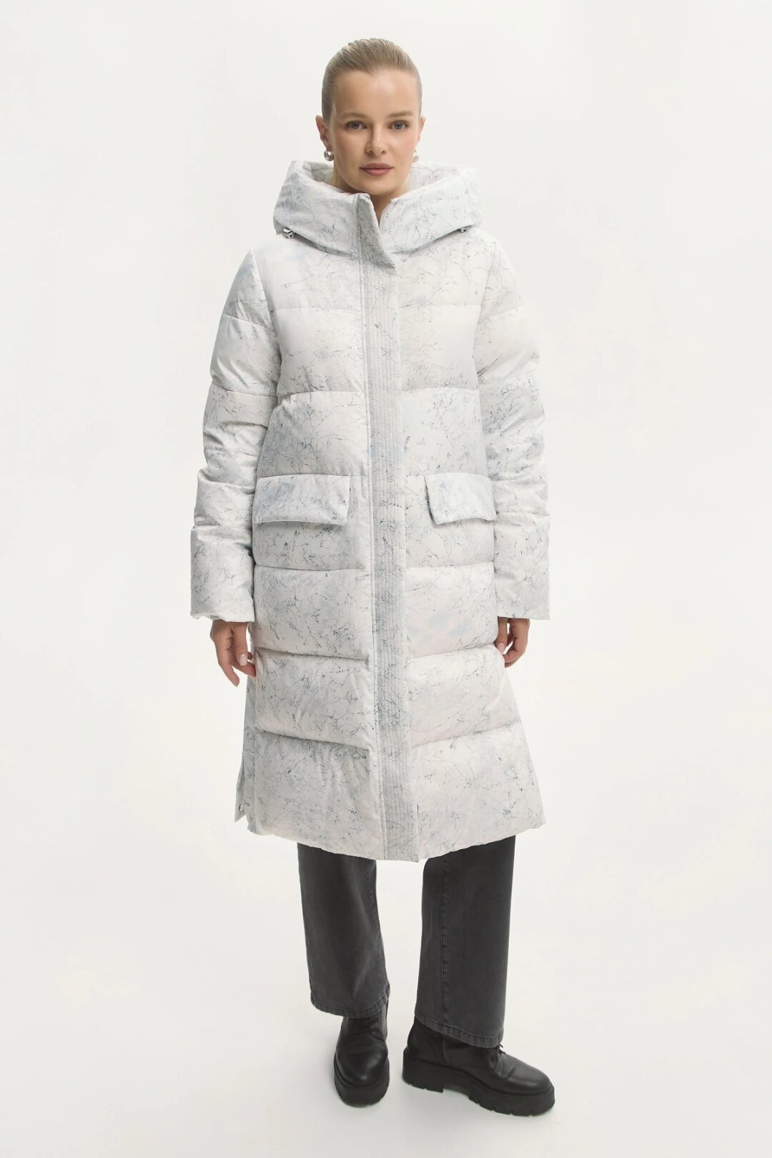 Alexander Bogdanov, 52 980 руб.