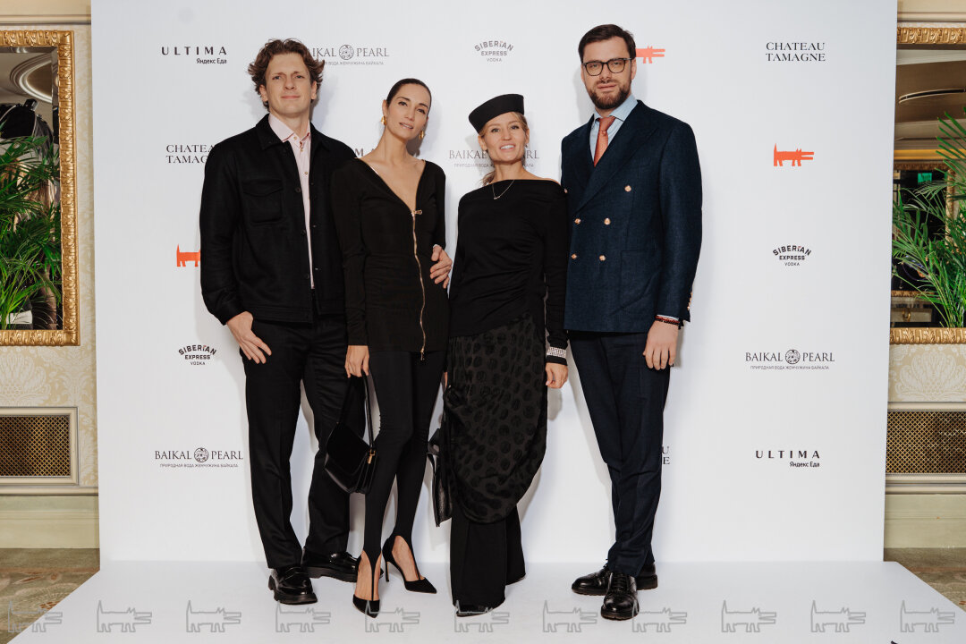 Ростислав Павлов, Галина Голованова-Дворянкина, Александра Павлова. Николай Дворянкин