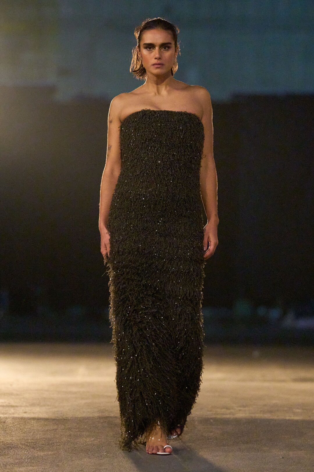 Джил Кортлев в Burberry