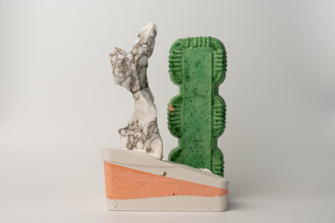 Илья Фролов. Объект из проекта «Путевые заметки».