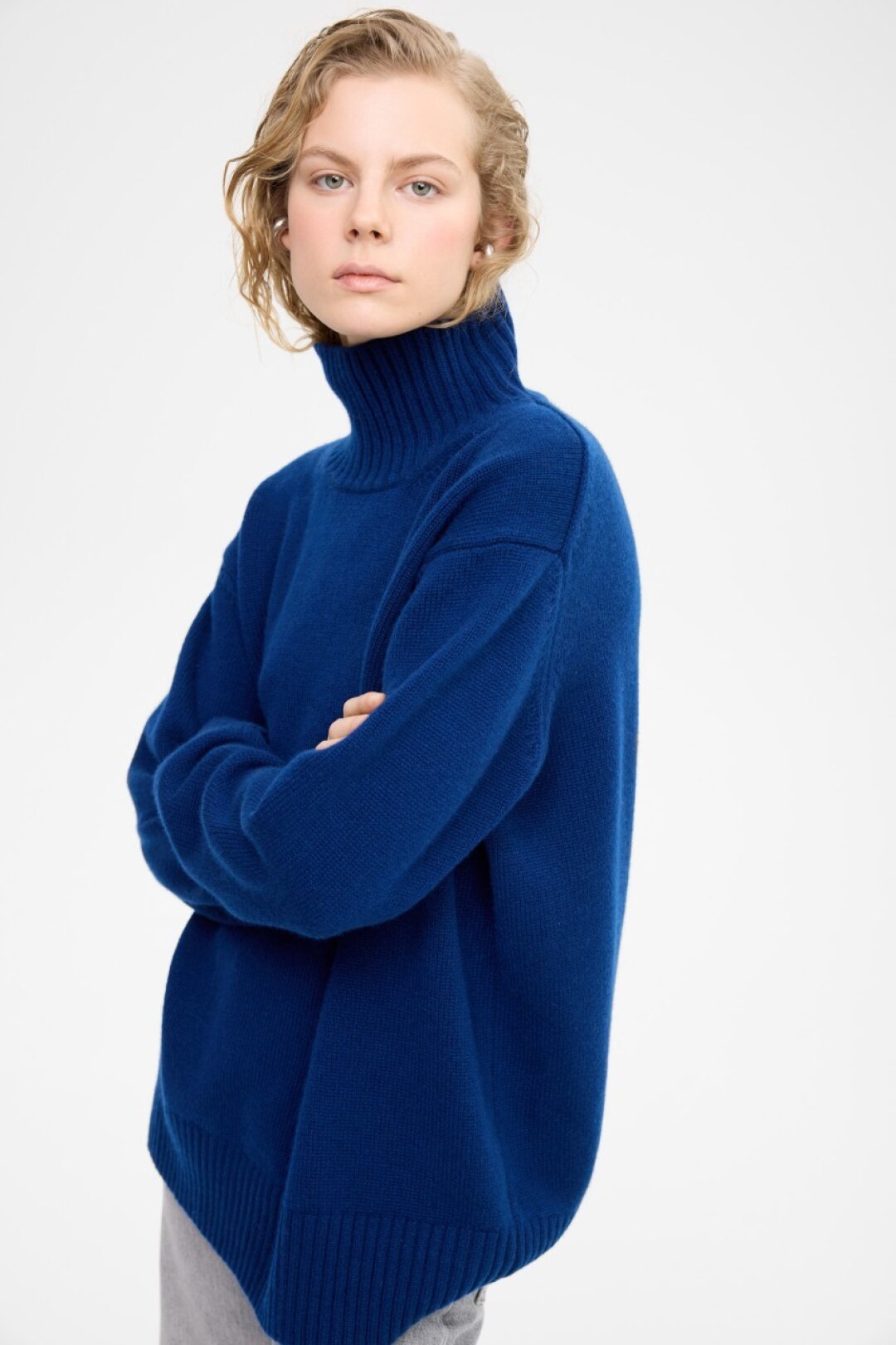 Свитер Lesyanebo, 54 000 руб.