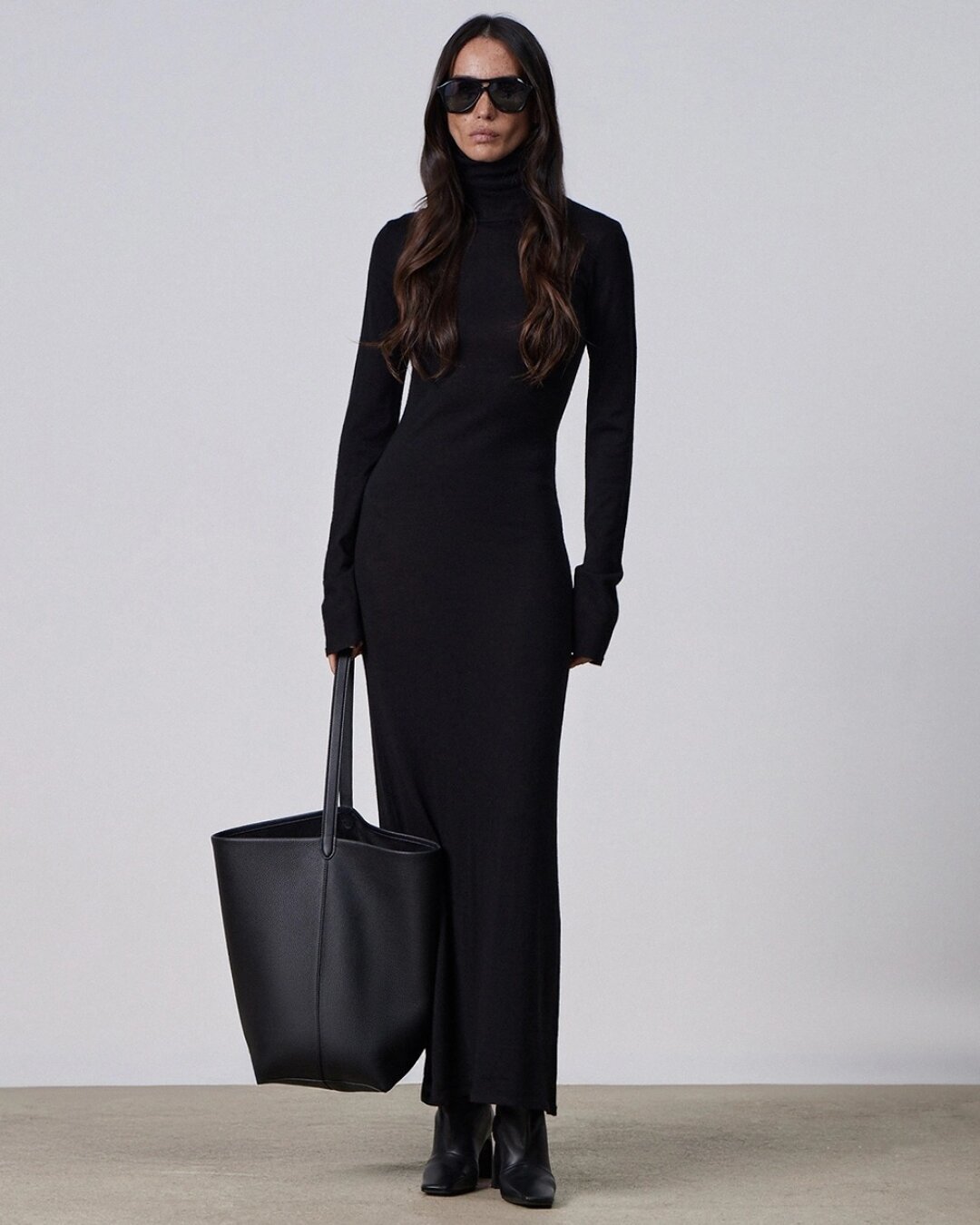 Платье Pervert, 50 000 руб.