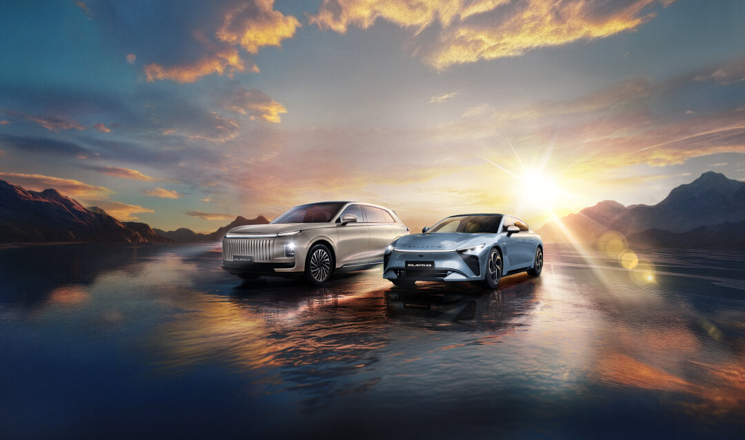 EXEED EXLANTIX ES GT и EXEED EXLANTIX ES Sports Sedan