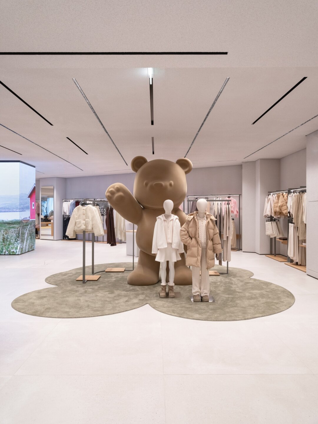 Магазин Lime в ТЦ «Галерея»