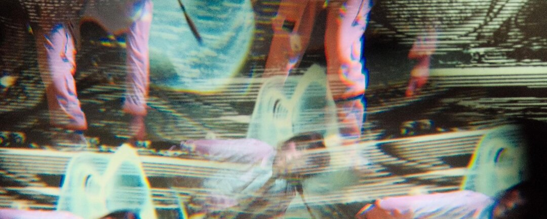 Перформанс Mediaplays