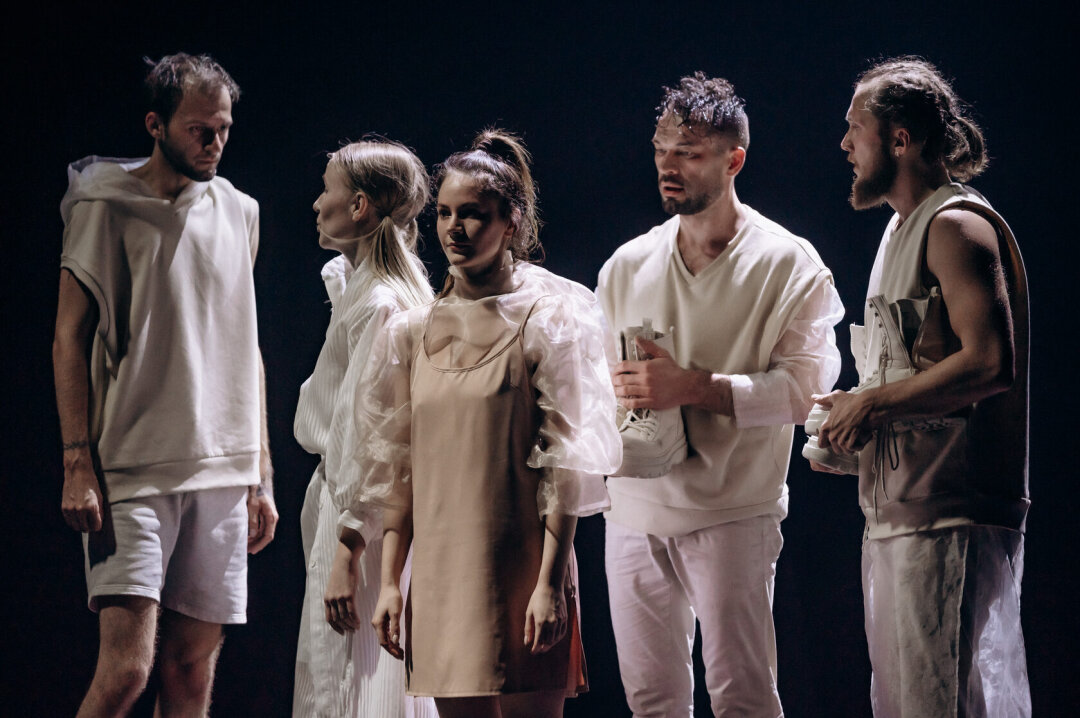 Спектакль «Провинция-Столица»