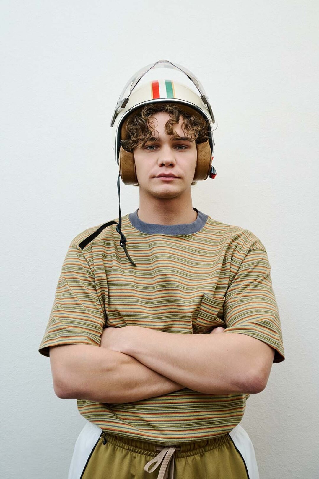 Футболка Nigel Cabourn, брюки Manastash (все — NUW Store)