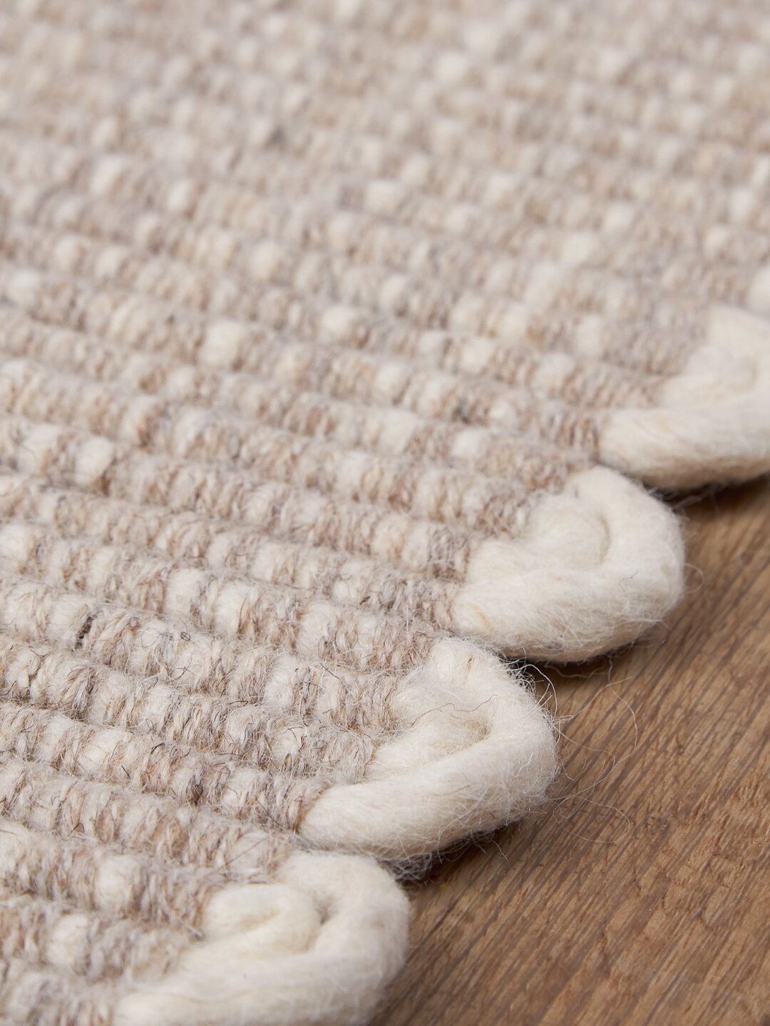 Ковер из шерсти Badrinath